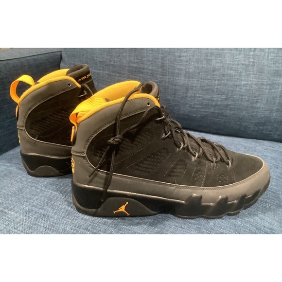 Nike Air Jordan 9 Retro \